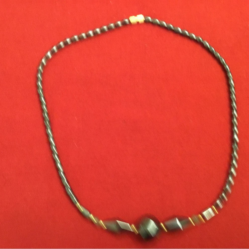 Obsidian style necklace & choker